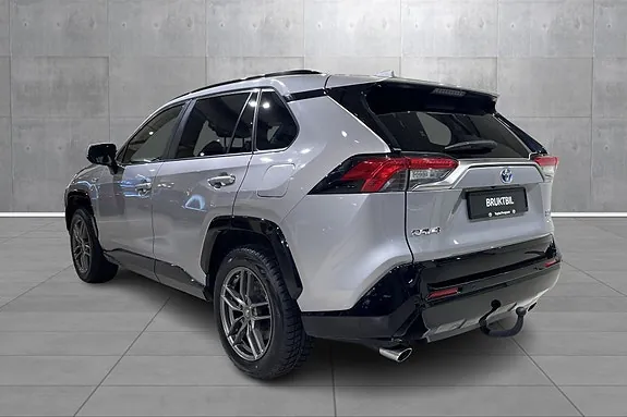 Toyota Rav4 2023 photo 3
