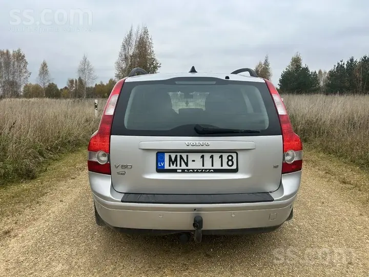 Volvo V50 2005 photo 4