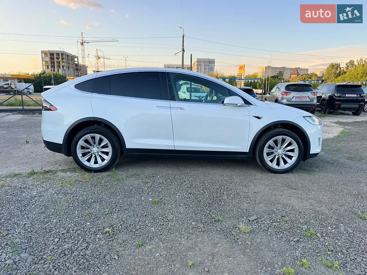 Tesla Model X 2020 photo 4