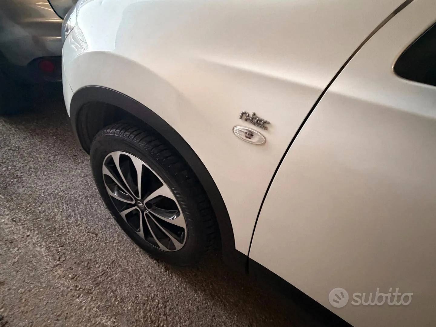 Nissan Qashqai 2011 photo 4