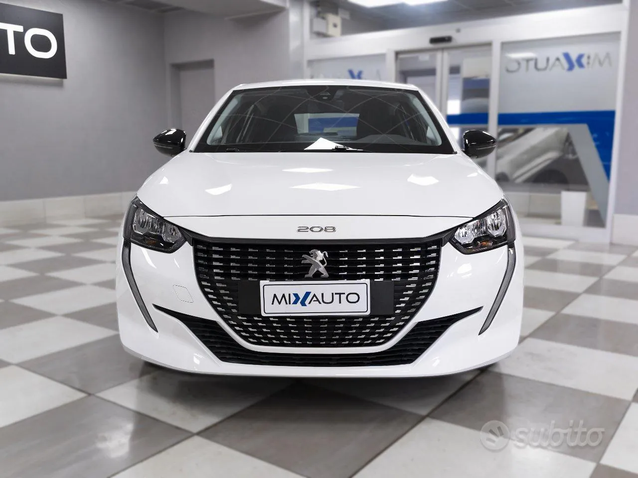 Peugeot 208 2023 photo 2