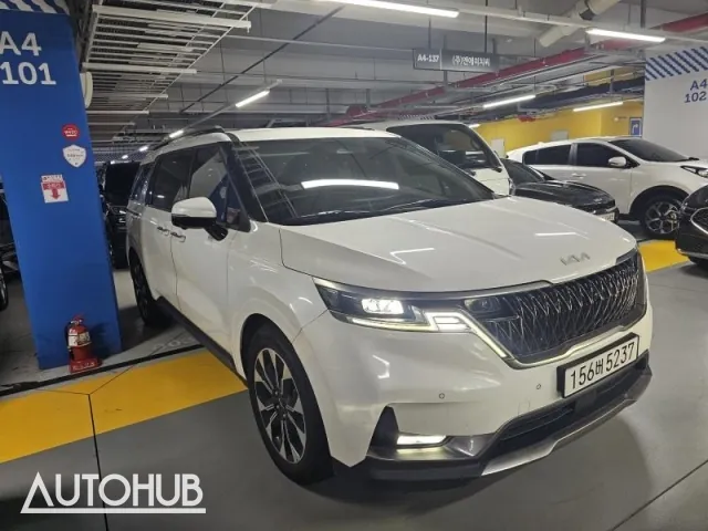 Kia Carnival 2021 photo 3