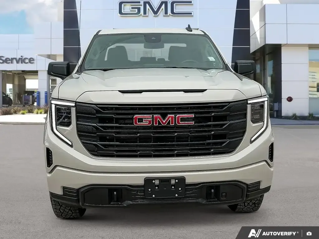 GMC Sierra 1500 2026 photo 3