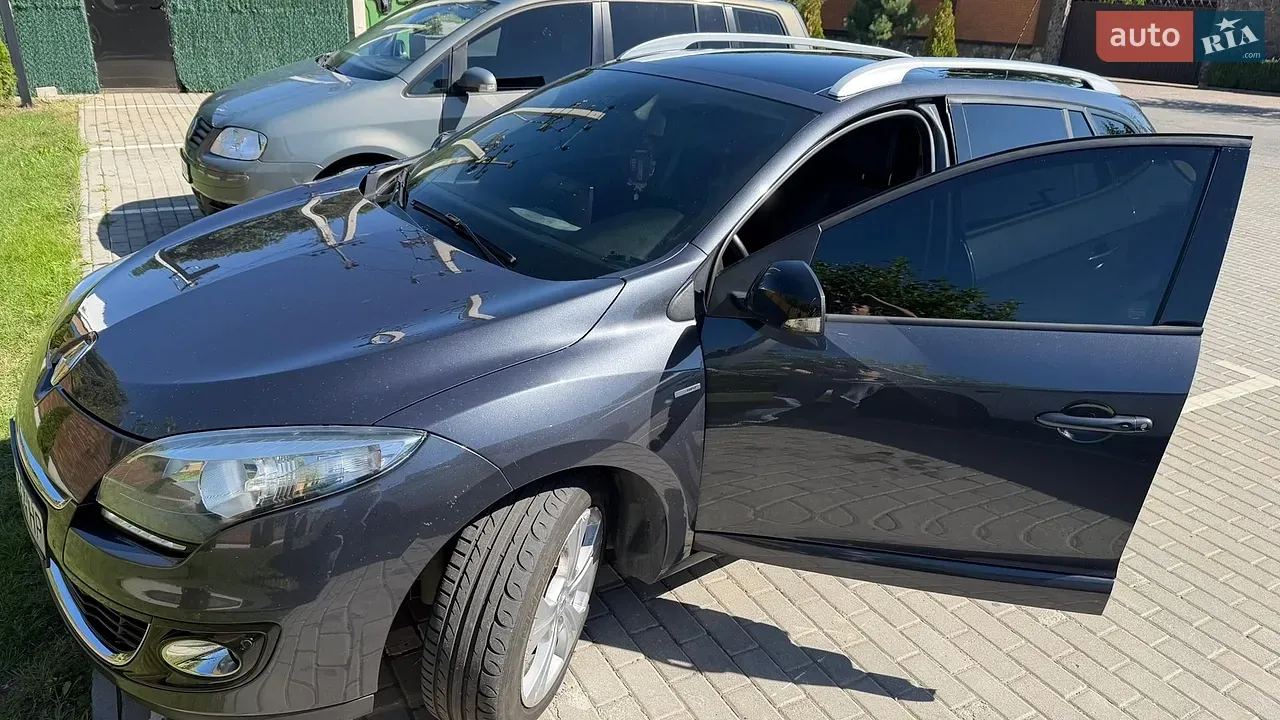 Renault Megane 2012 photo 4