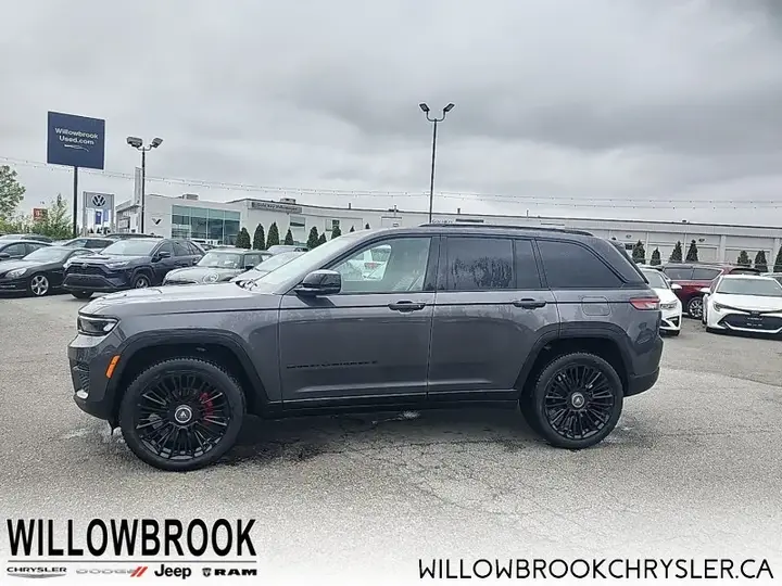 Jeep Grand Cherokee 2025 photo 3