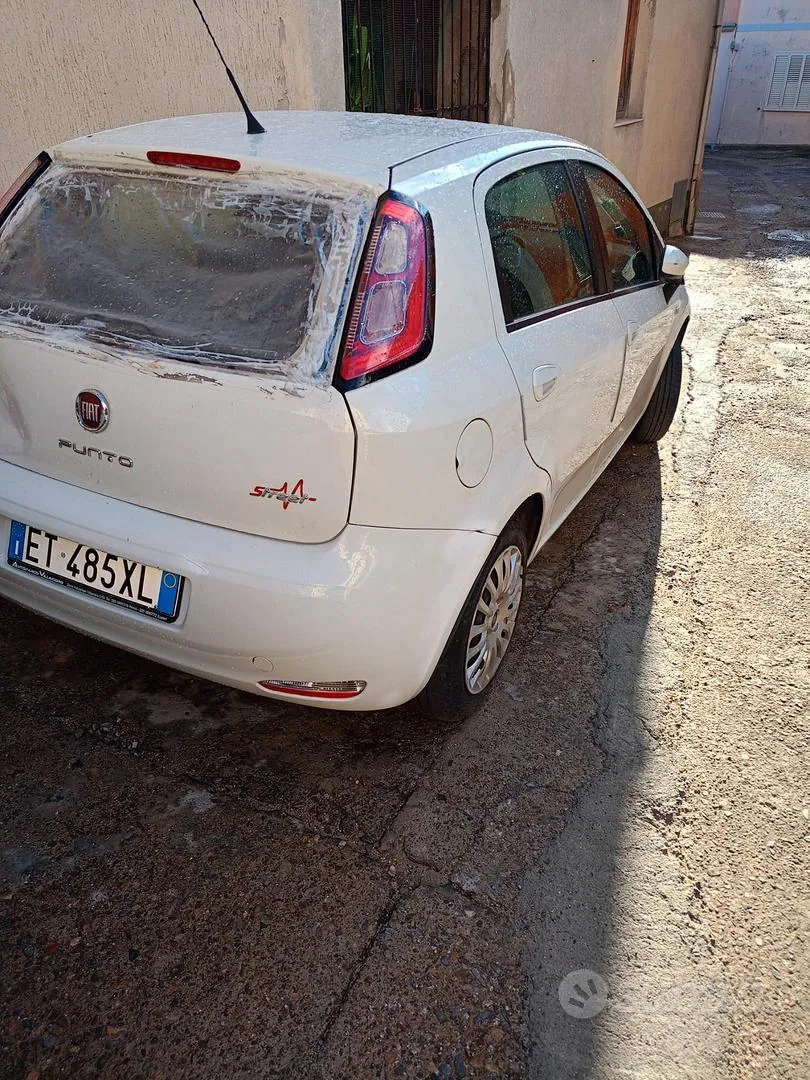 Fiat Punto 2013 photo 3