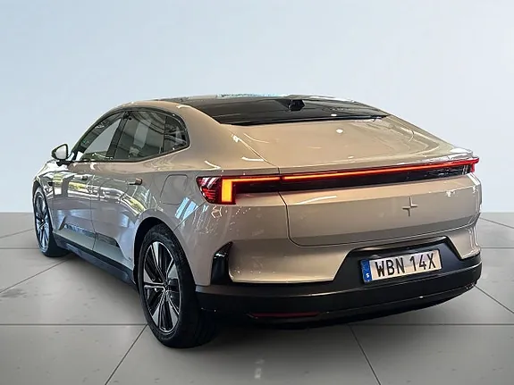 Polestar 4 2025 photo 5