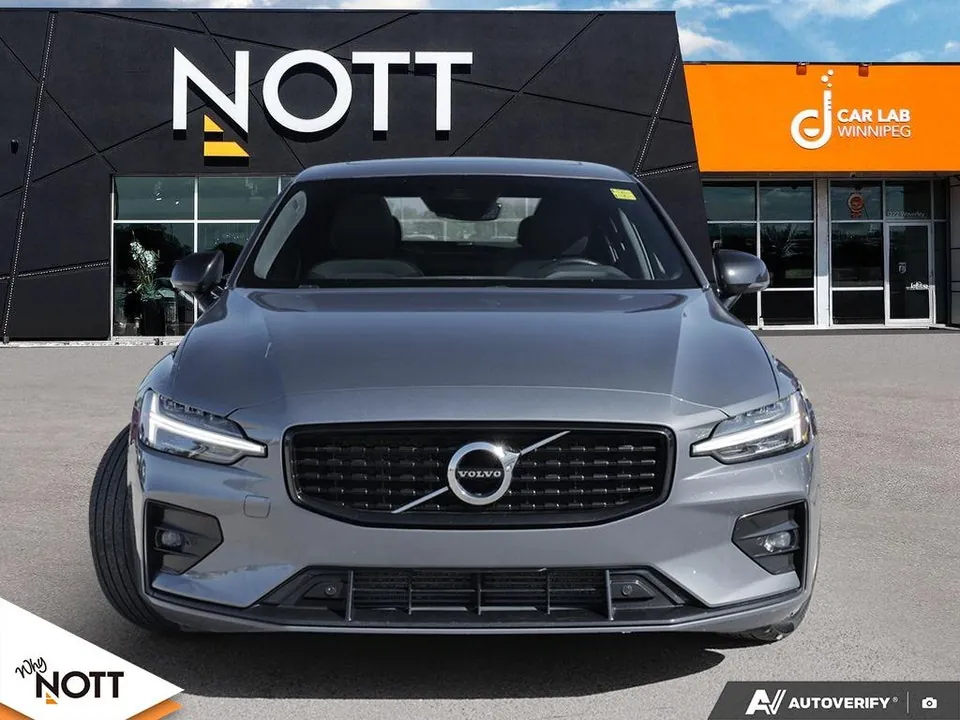 Volvo S60 2021 photo 2