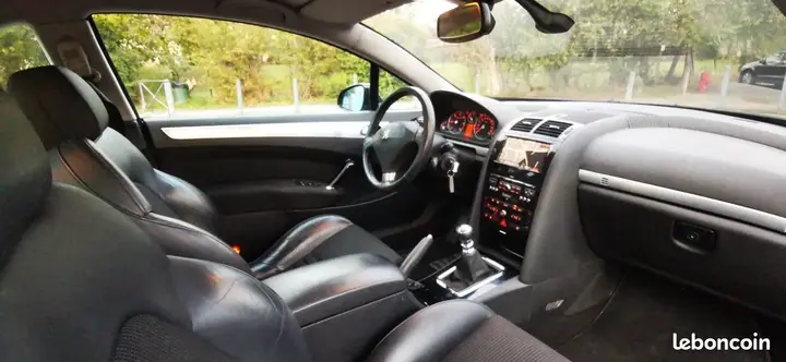 Peugeot 407 2012 photo 2