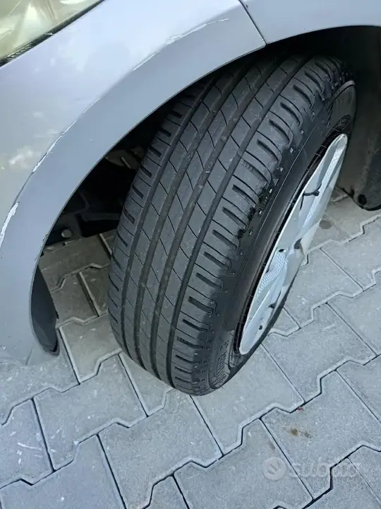 Mercedes-Benz A 2005 photo 5