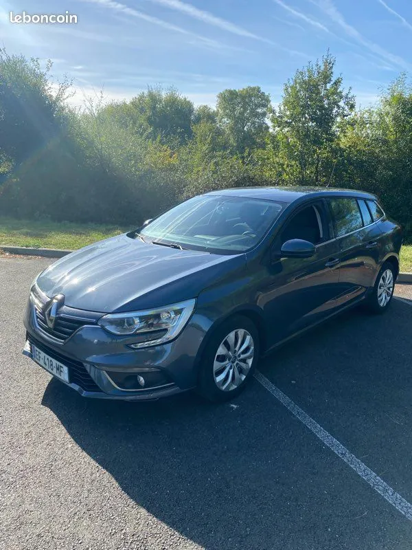 Renault Megane 2016 photo 3