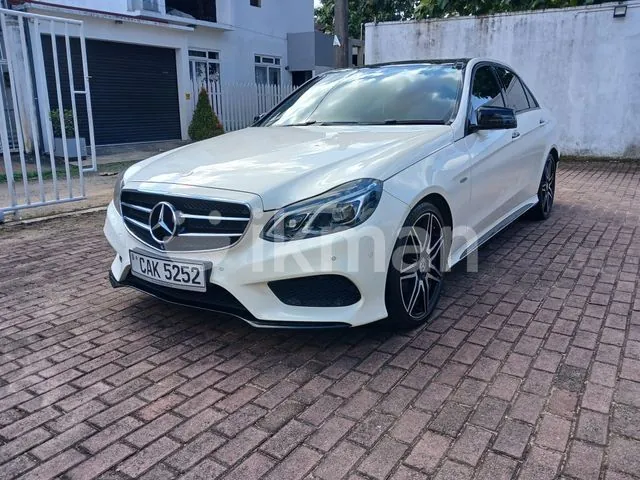 Mercedes-Benz E300