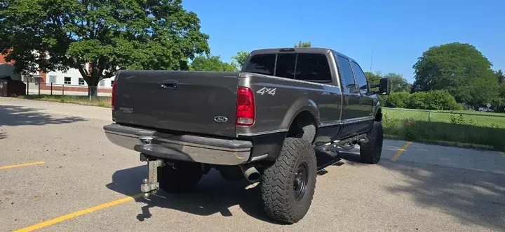 Ford F350 2002 photo 2
