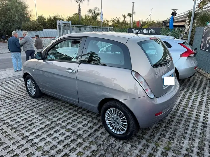 Lancia Ypsilon 2010 photo 5