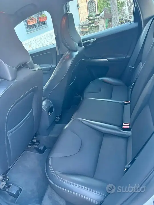 Volvo Xc60 2017 photo 5