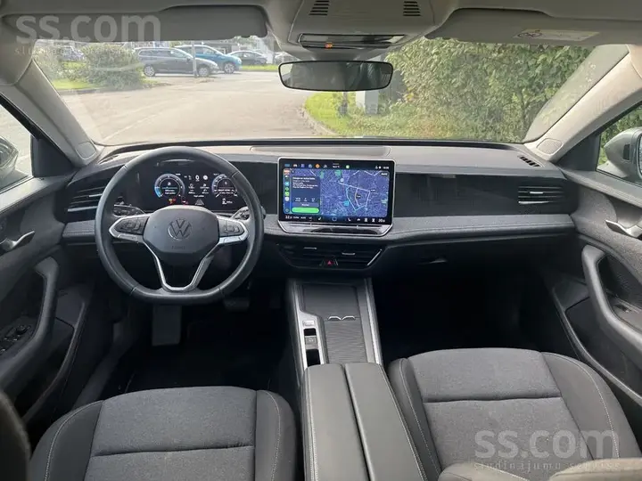 Volkswagen Passat Variant 2025 photo 5