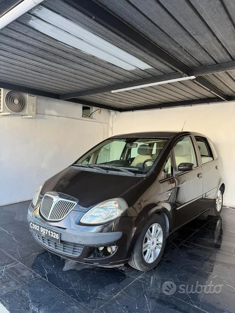 Lancia Musa 2004 photo 3