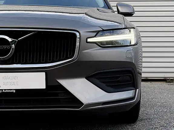 Volvo V60 2019 photo 4