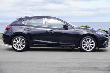 Mazda 3 2014 photo 3