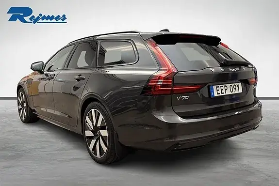 Volvo V90 2025 photo 4