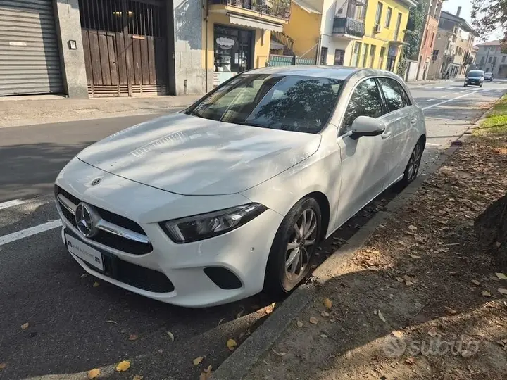 Mercedes-Benz A 180 D