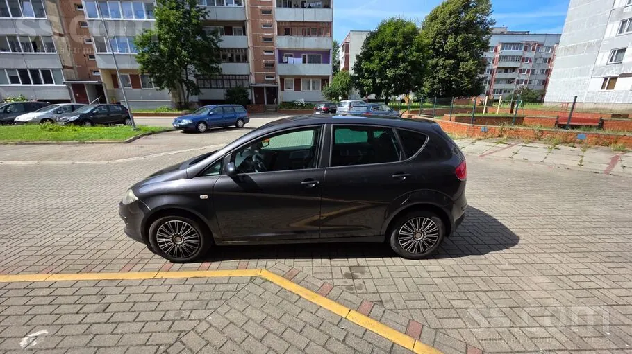 Seat Altea 2005 photo 2