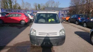Citroen Berlingo 2005 photo 2