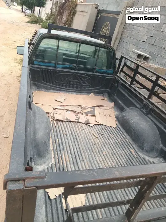 Mitsubishi L200 2000 photo 3