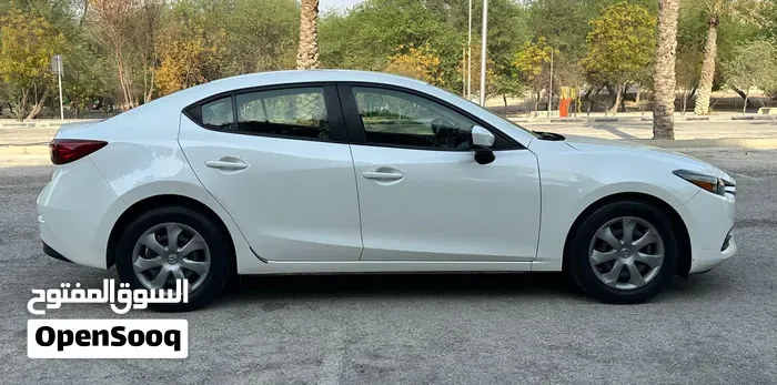 Mazda 3 2019 photo 3