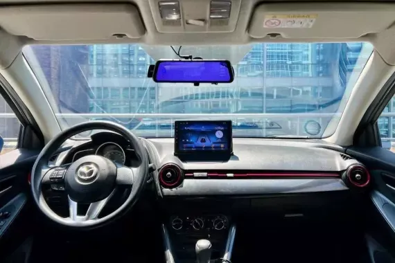Mazda 2 2016 photo 2
