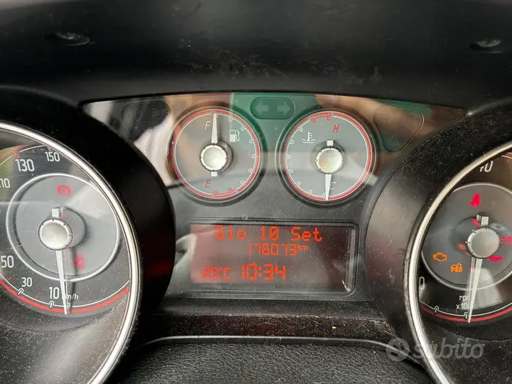 Fiat Punto 2014 photo 5