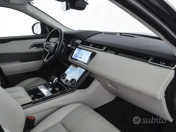 Land Rover Range Rover Velar 2021 photo 3