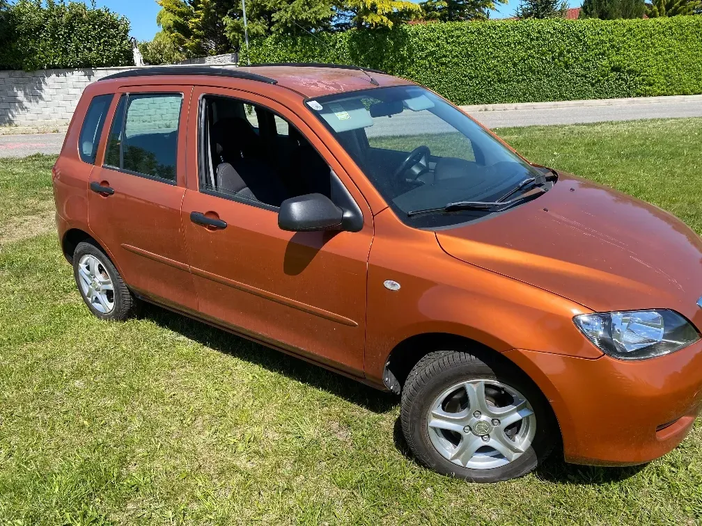 Mazda Mazda2