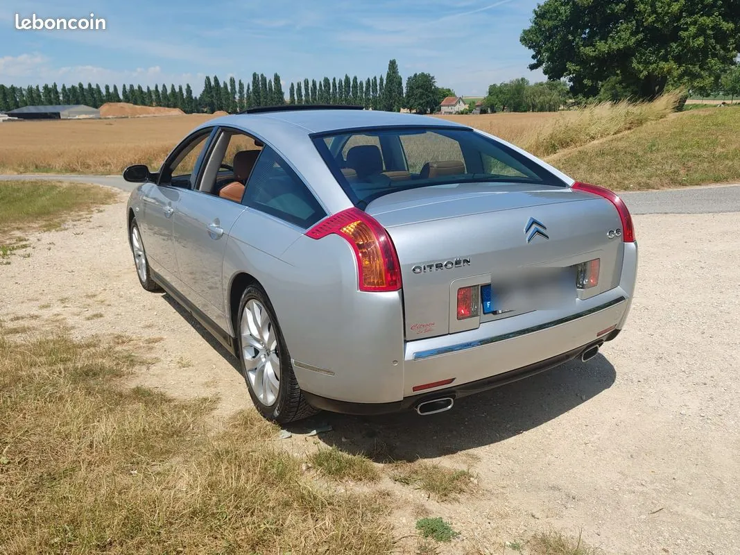 Citroen C6 2011 photo 4