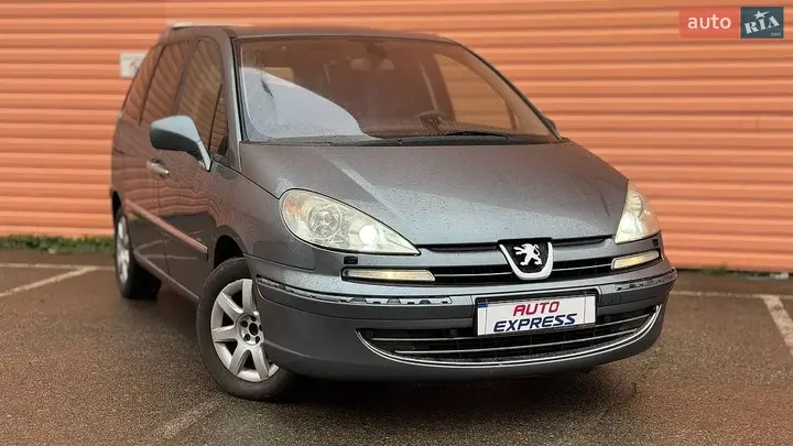 Peugeot 807 2012 photo 3