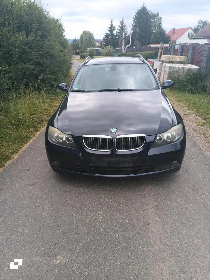 BMW 325