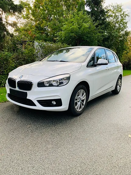 BMW 218I