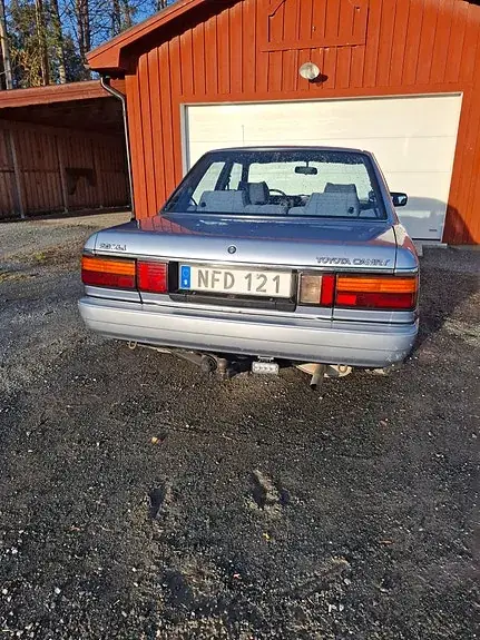 Toyota Camry 1988 photo 2
