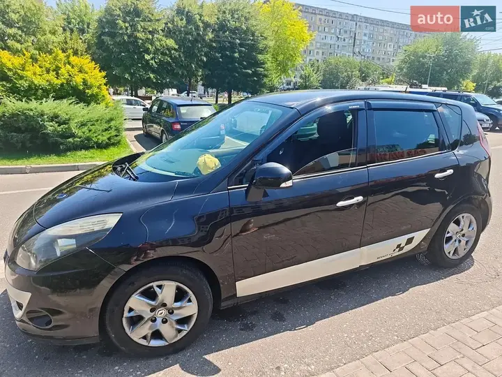 Renault Scenic 2009 photo 2