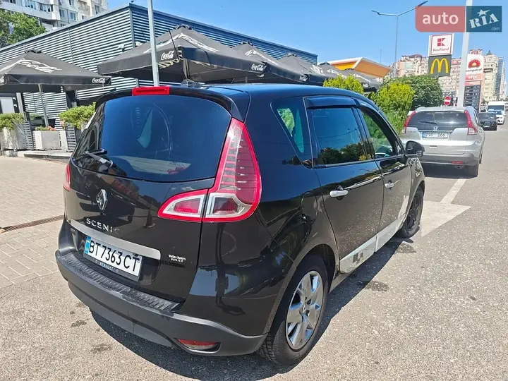 Renault Scenic 2009 photo 5