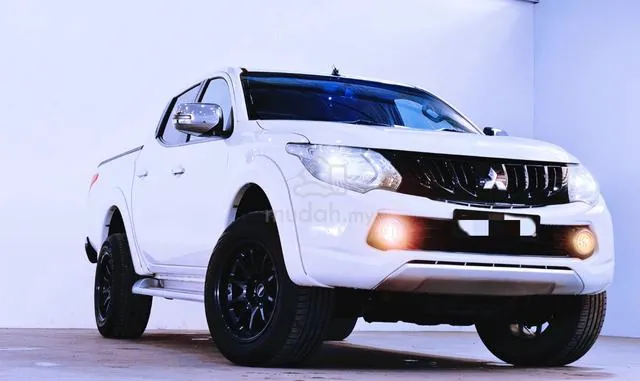 Mitsubishi Triton