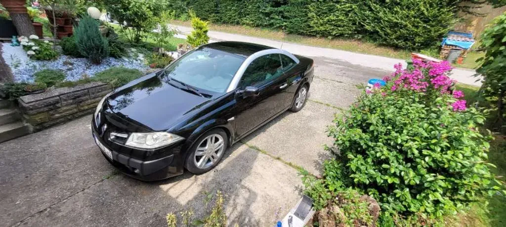 Renault Megane 2009 photo 2