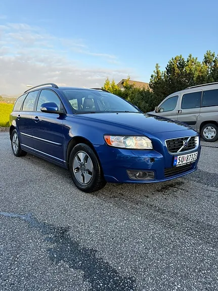 Volvo V50 2010 photo 4