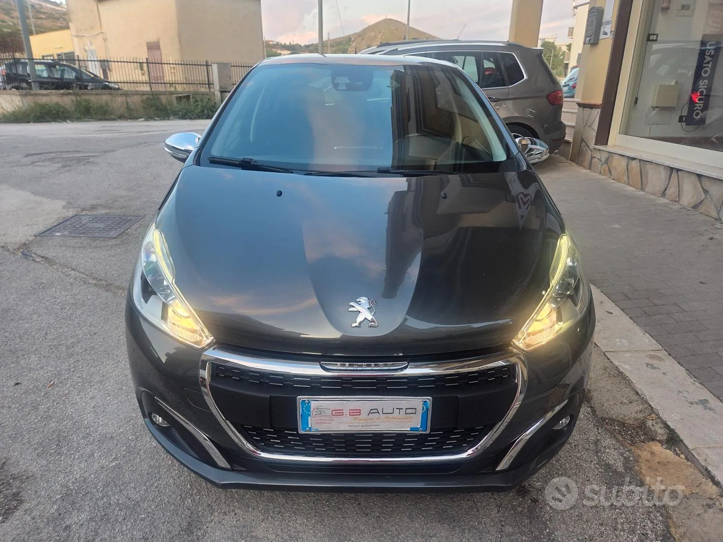 Peugeot 208 2016 photo 5