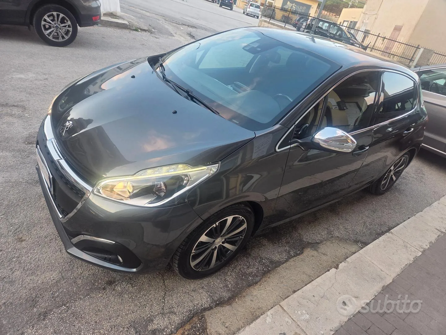 Peugeot 208 2016 photo 4
