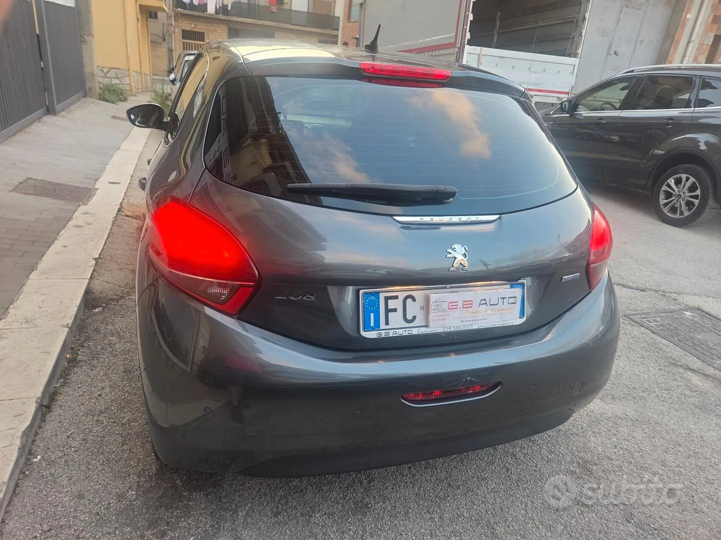 Peugeot 208 2016 photo 2