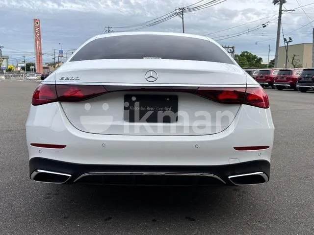 Mercedes-Benz E200 2025 photo 4