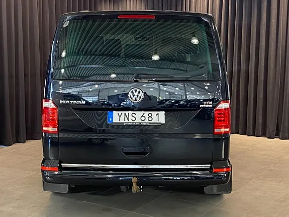 Volkswagen Multivan 2017 photo 2