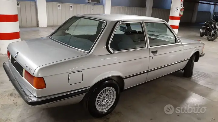 BMW 320 1981 photo 2