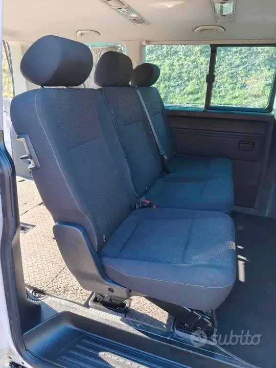Volkswagen Caravelle 2016 photo 4
